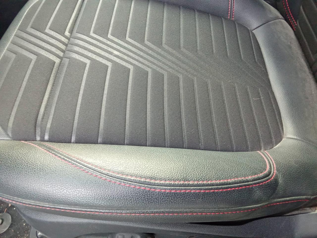 Ford Puma 1.0 EcoBoost Hybrid 125 CV S&S aut. ST-Line