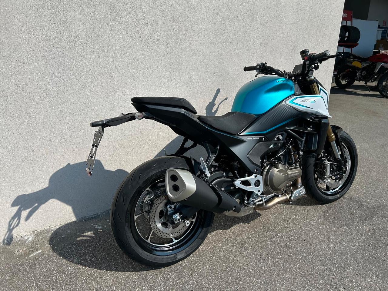 Qj Motor SRK 600 in promozione