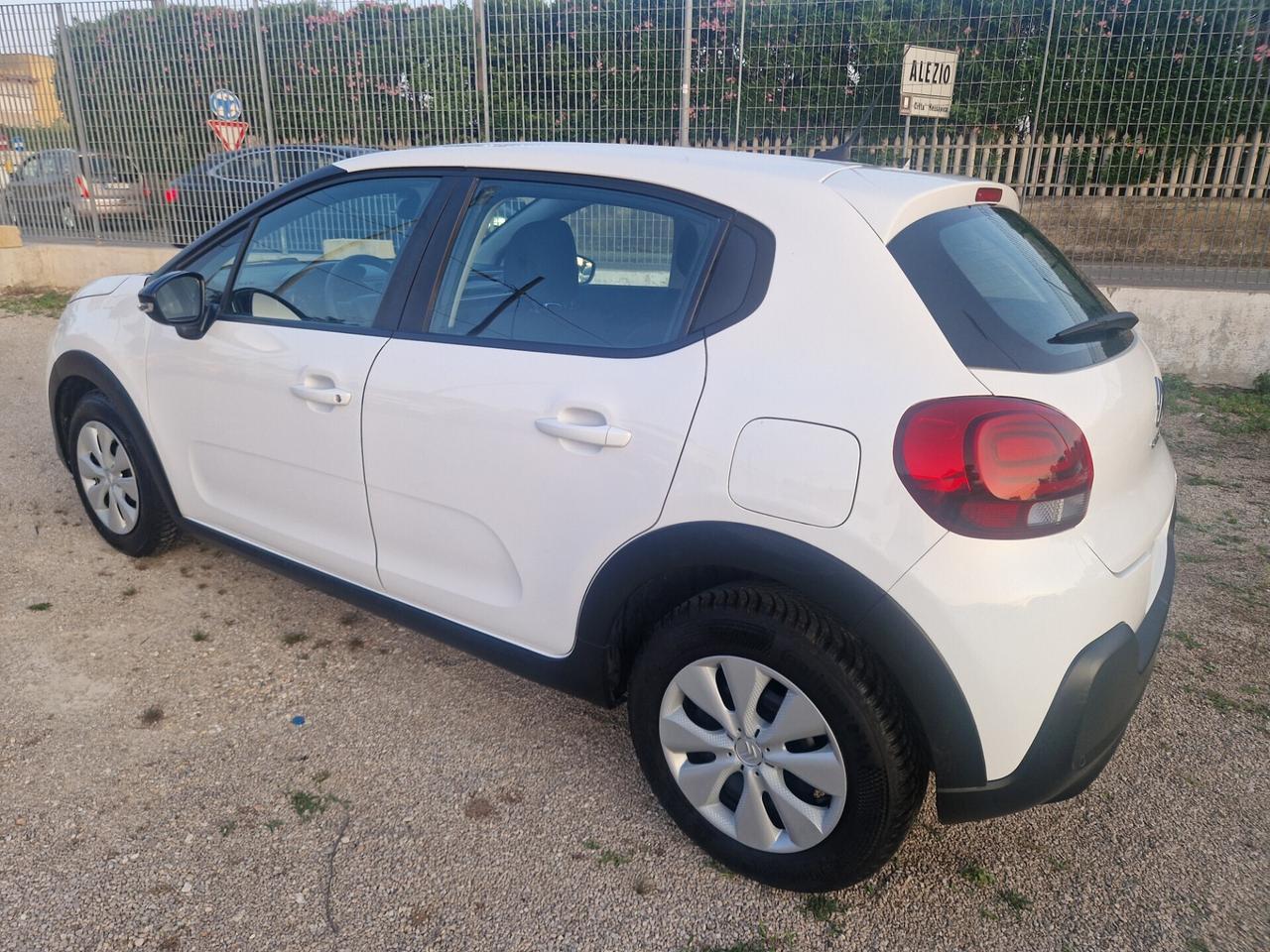 Citroen C3 BlueHDi 100 S&S Business - 2019