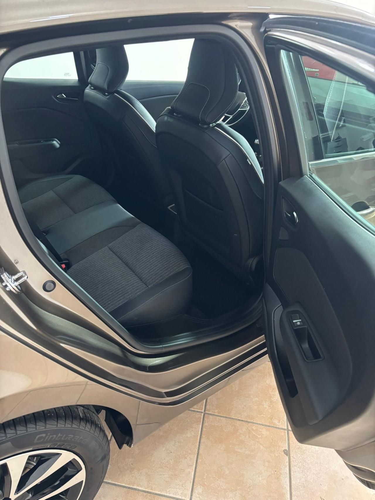 Renault Clio Blue dCi 85 CV 5 porte Intens