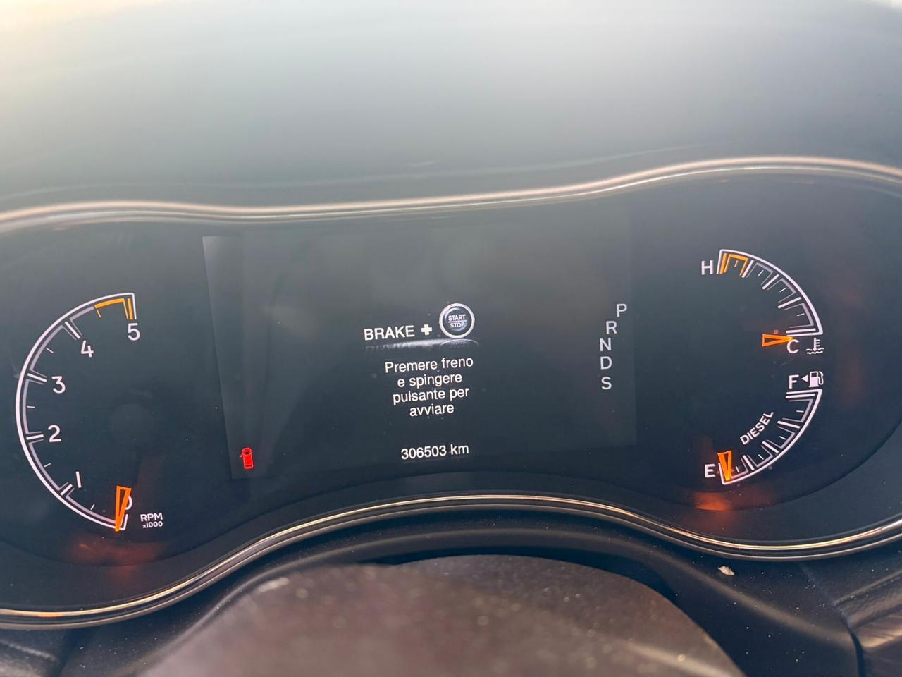 JEEP GR. CHEROKEE SUMMIT DEL 2014 3.0 D 4X4 GANCIO TRAINO