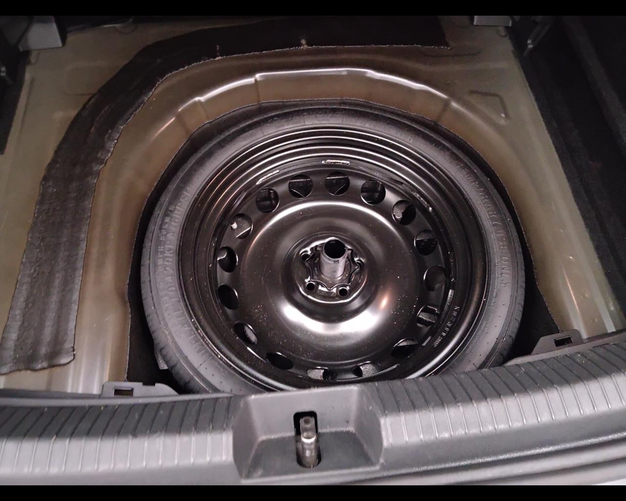 VOLKSWAGEN Taigo - Taigo 1.0 tsi Life 115cv