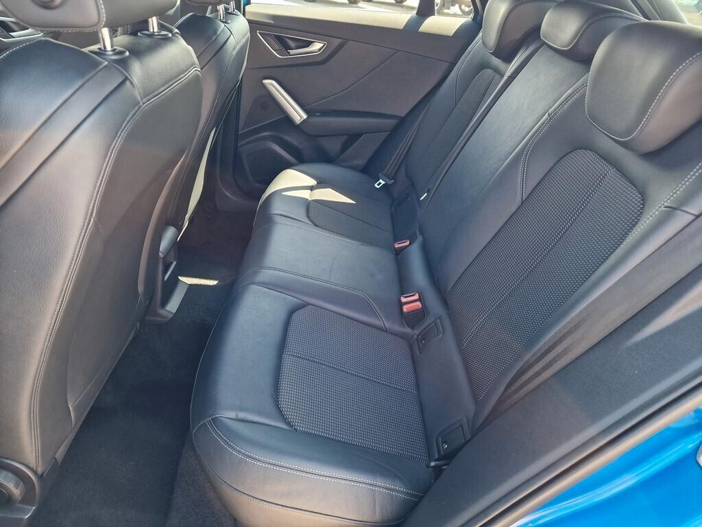 Audi Q2 1.6 TDI - 115cv 6M *S-LINE EDITION* FULL