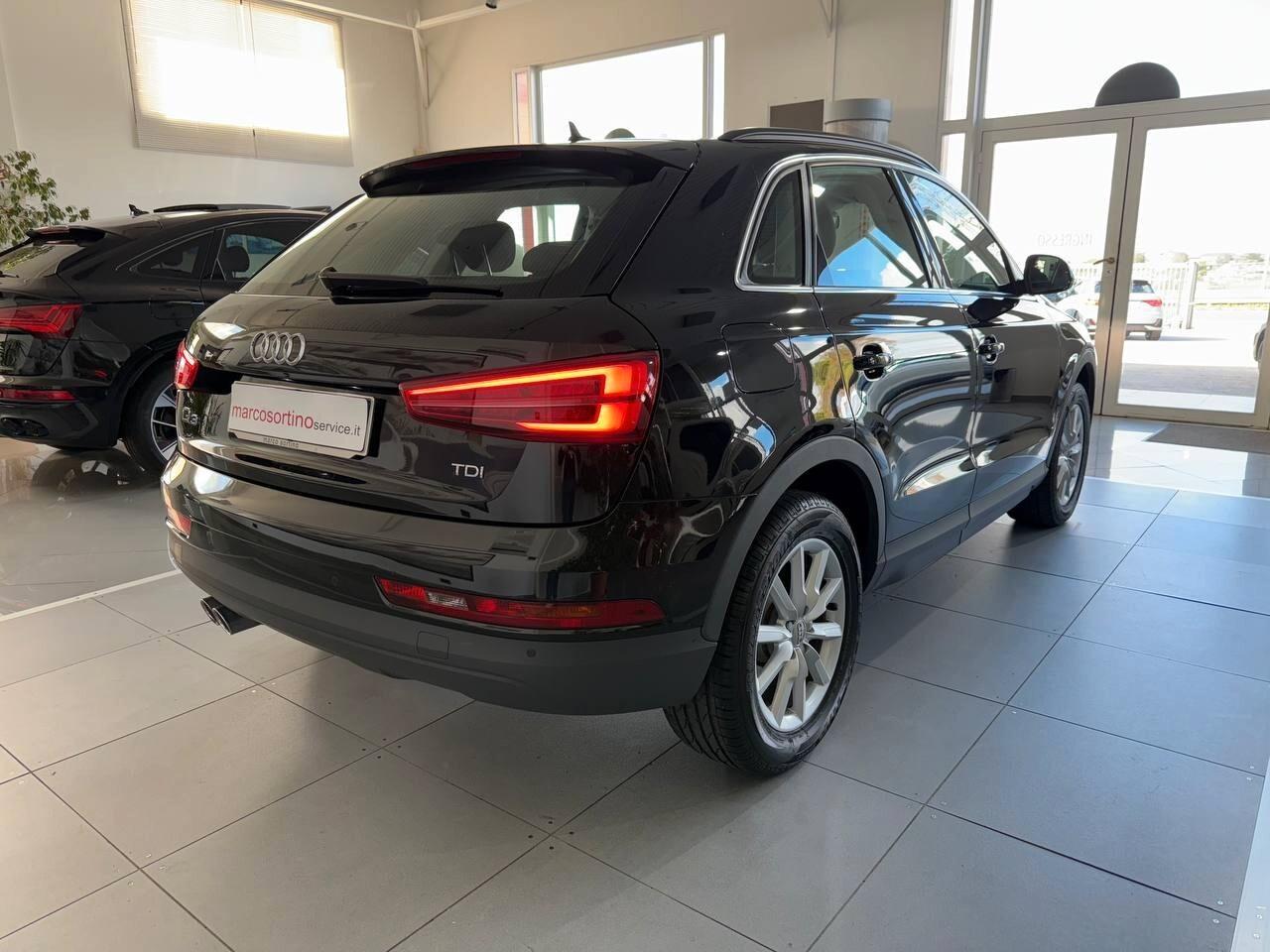 AUDI Q3 2.0 TDI 120 CV CAMBIO MANUALE MOD. BUSINESS