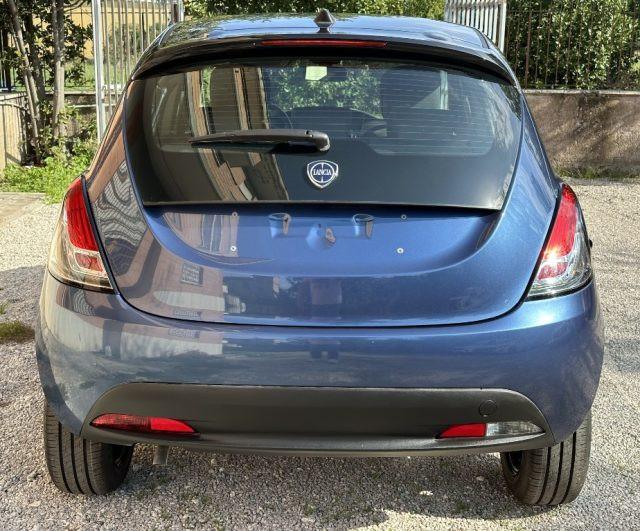 LANCIA Ypsilon 1.0 FireFly 5 porte S&S Hybrid Oro NUOVO