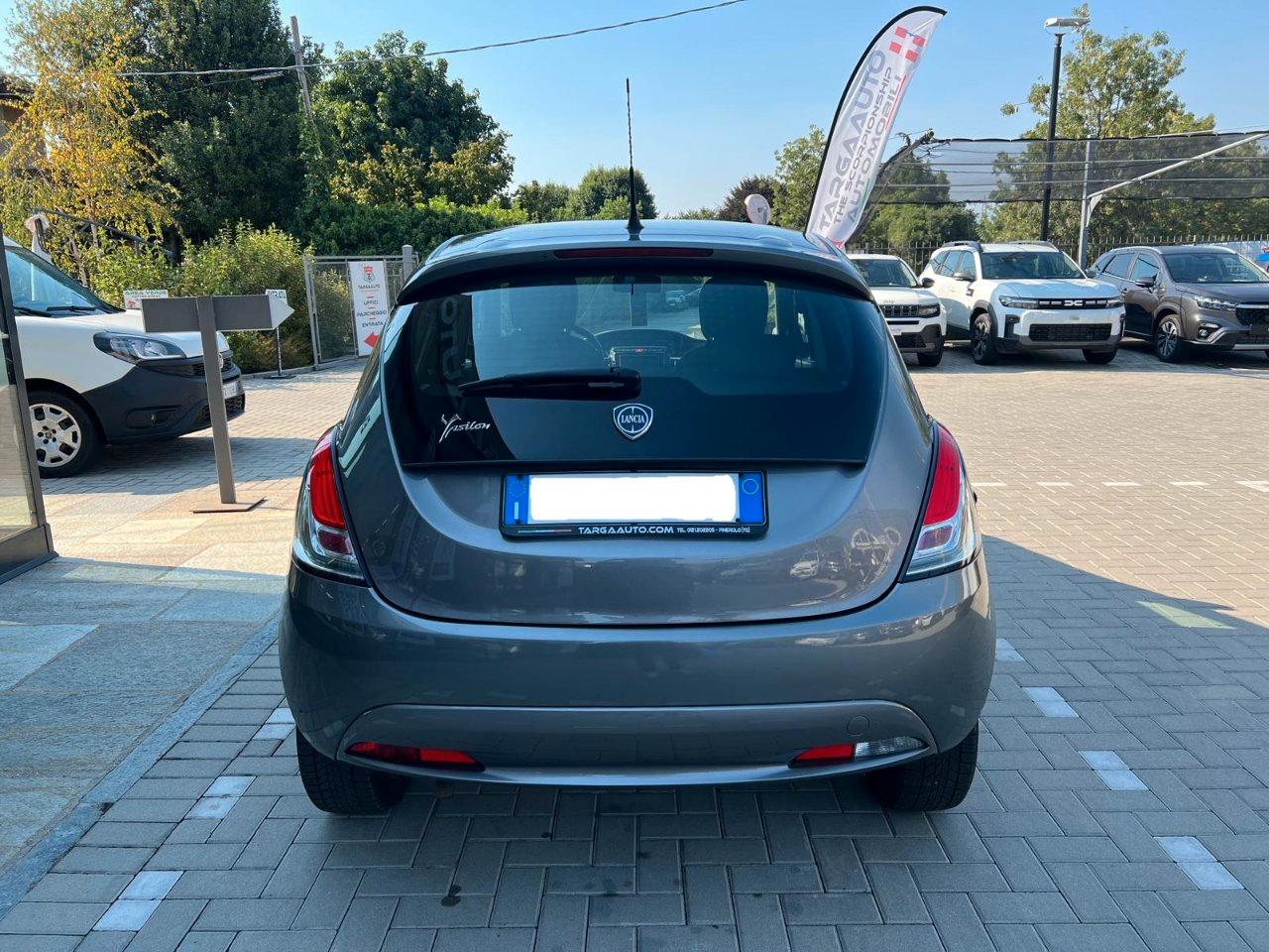 Lancia Ypsilon 5 Porte Ypsilon 1.2 Silver 69cv