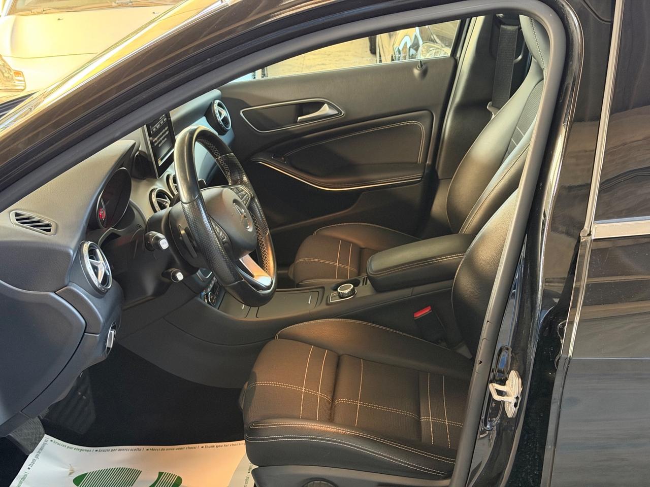 Mercedes-benz GLA 200 d Automatic Premium EURO 6 Tagliandi certificati