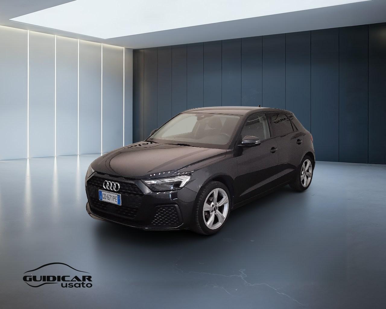 AUDI A1 II 2019 Sportback - A1 Sportback 25 1.0 tfsi Admired my20