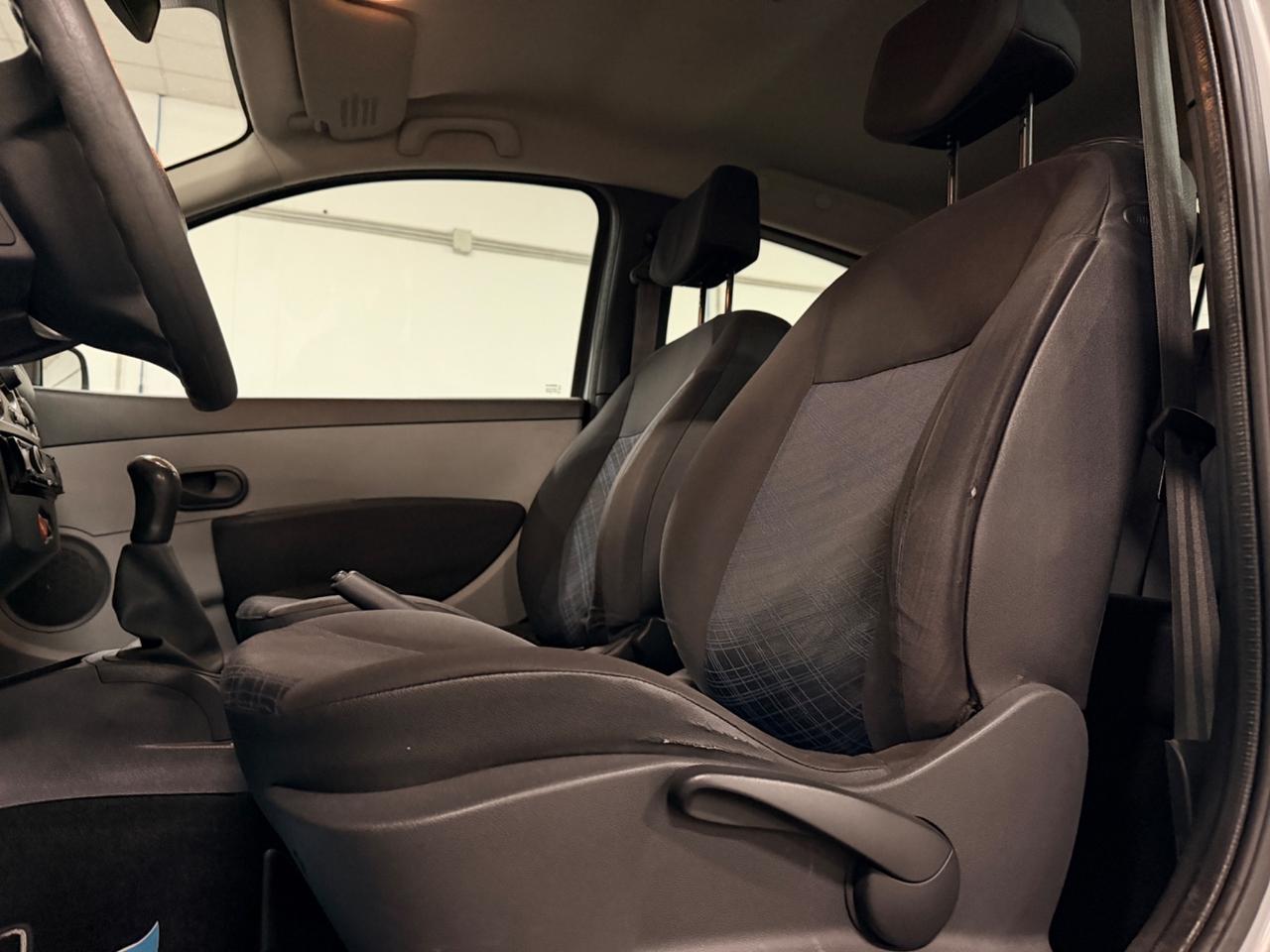 Renault Clio 1.2 16V 3 porte Luxe