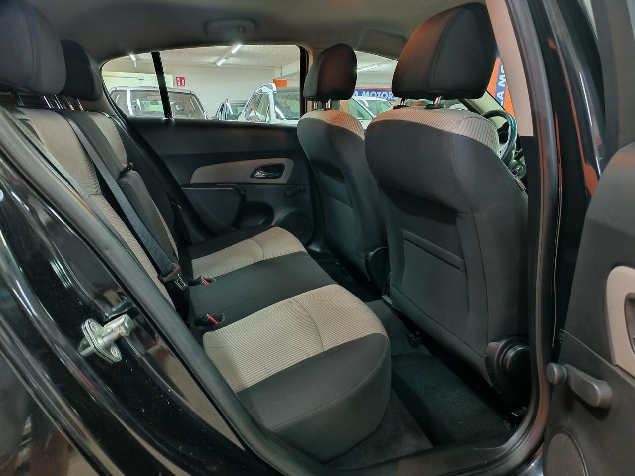 Chevrolet Cruze 1.6 5 porte LT - Unico Propr.