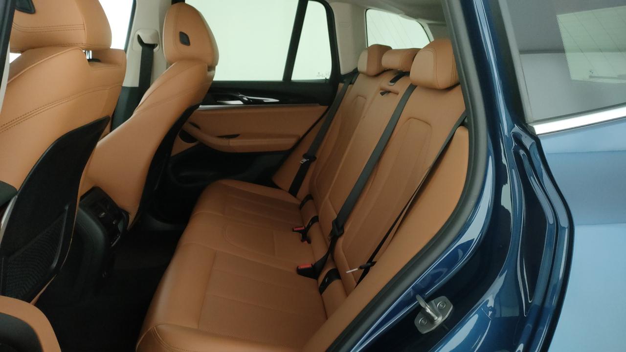 BMW X3 G01 2021 - X3 G01 2021 - X3 sdrive18d mhev 48V auto