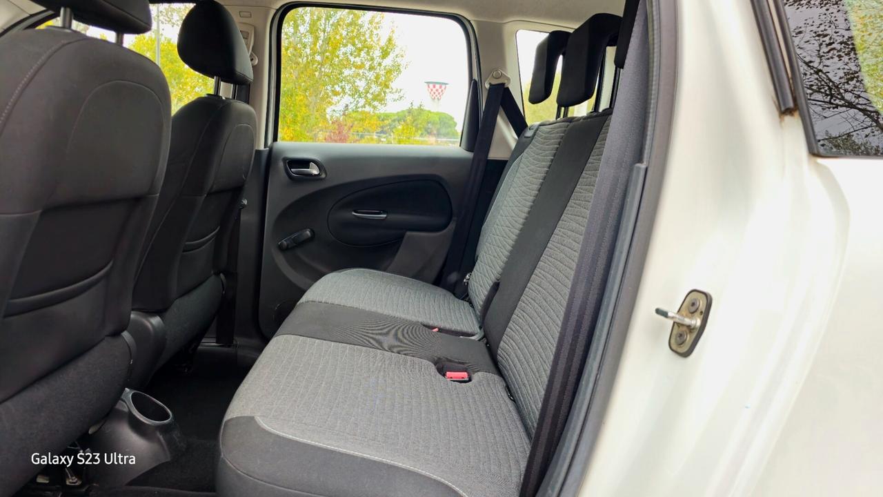 CITROEN C3 PICASSO EURO 6B OK NEOPATENTATI GARANZIA 12 MESI