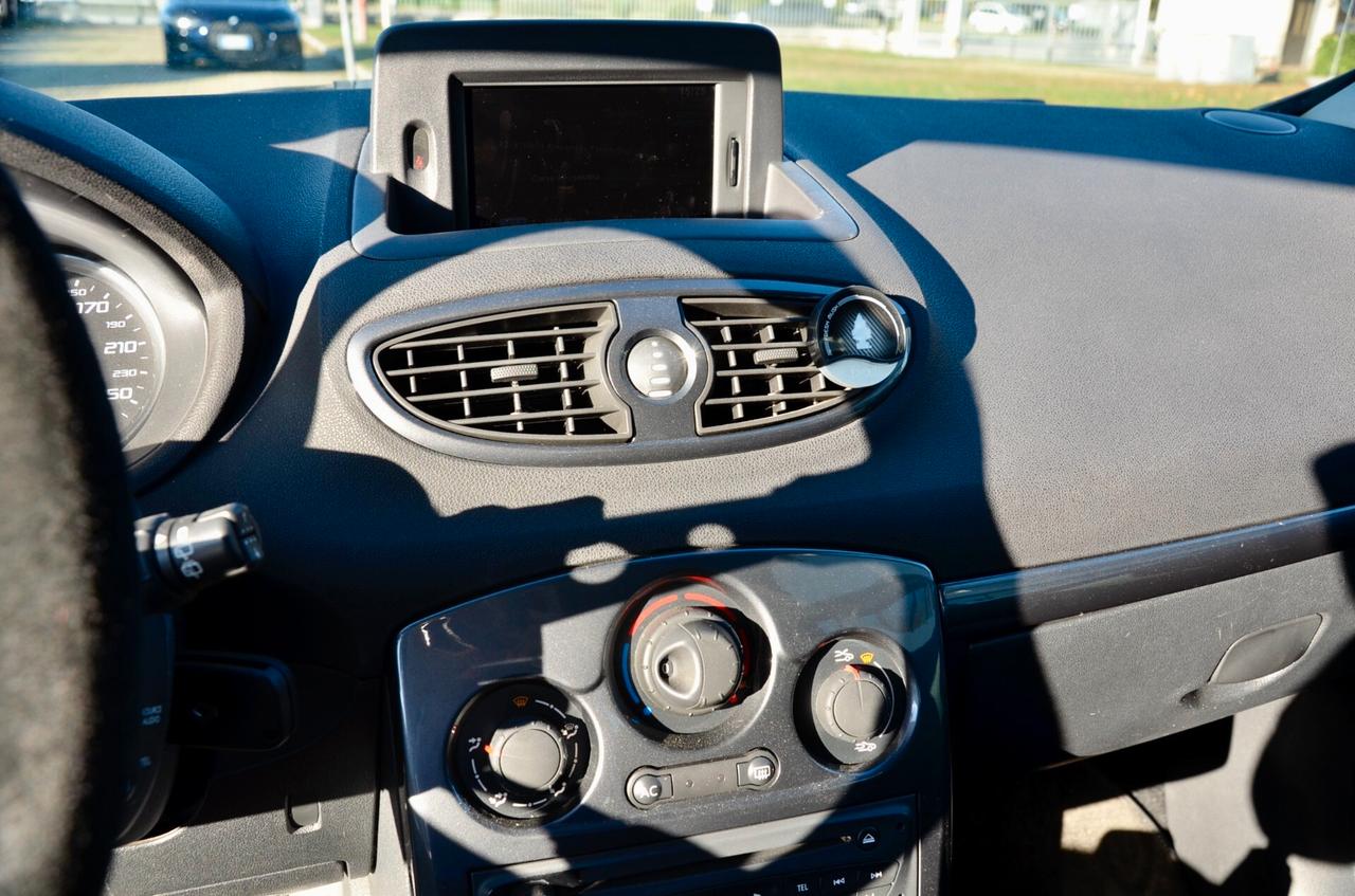 RENAULT CLIO RS 3p 2.0 203cv, PERMUTE