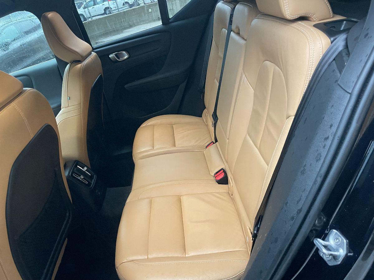 VOLVO - XC40 - T4 Recharge Plug-in Hyb. Inscript.