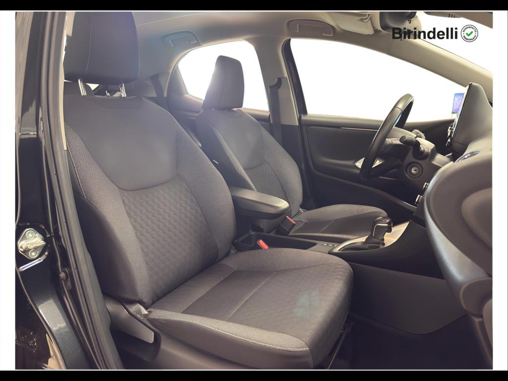 TOYOTA Yaris 4ª serie - Yaris 1.5 Hybrid 5 porte Style