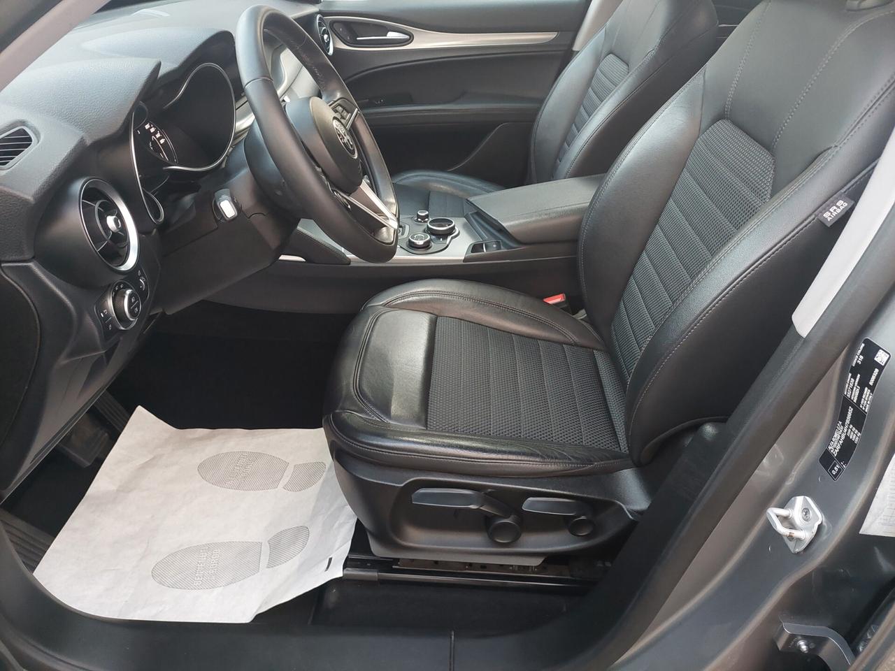 Alfa Romeo Stelvio 2.2 AT8 Q4 Executive *KM CERT