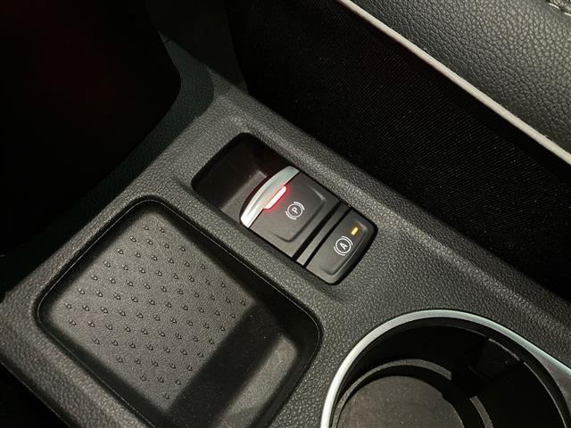 RENAULT Captur 1.6 E-Tech hybrid Techno Fast Track 145cv auto