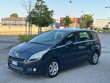 Peugeot 5008 1.6 HDi 110CV Automatico 7Posti