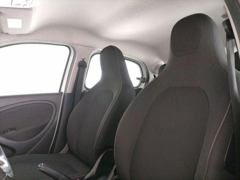 smart forfour 0.9 t JBL 90cv twinamic