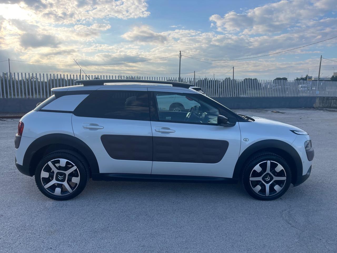 CITROEN C4 CACTUS 1.6HDI FULL LED TETTO PERLATA