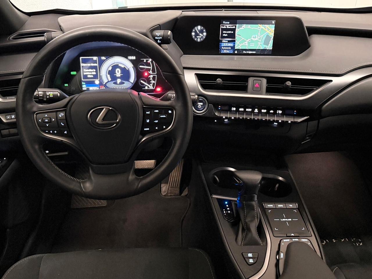 Lexus UX Hybrid Business