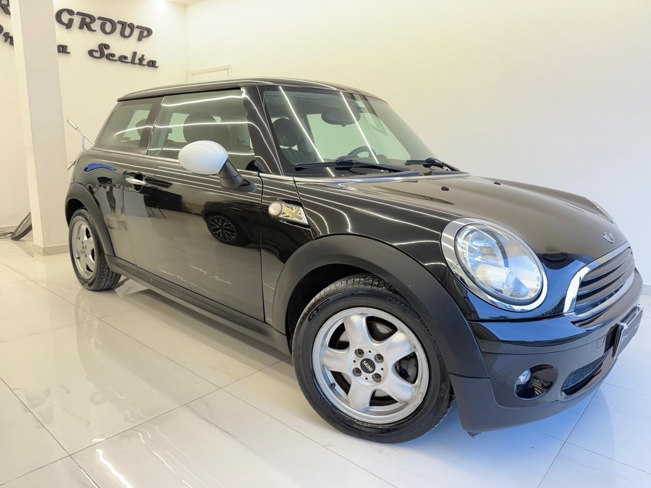 Mini 1.4 16V One ok neopatentati