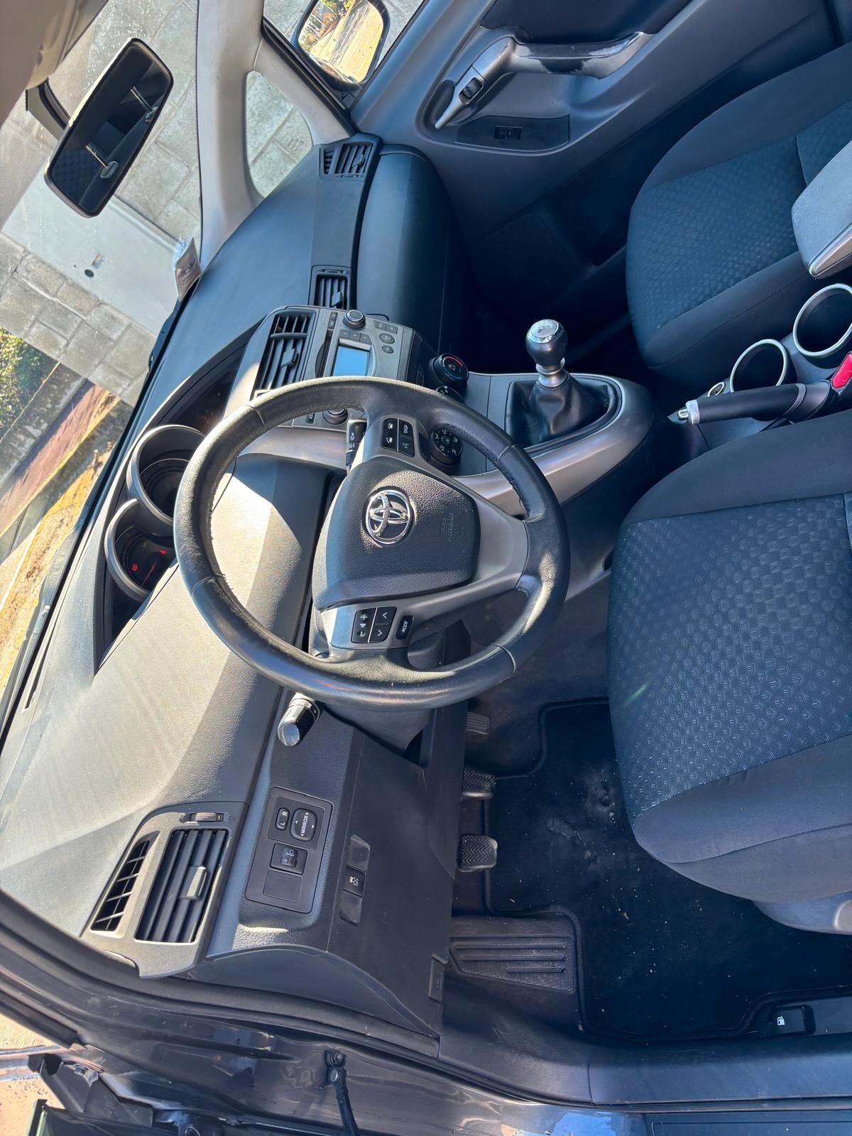 Toyota Verso 1.6 Sol CON SOLI 91.900 KM CERTIFICATI TOYOTA UNICO PROPRIETARIO