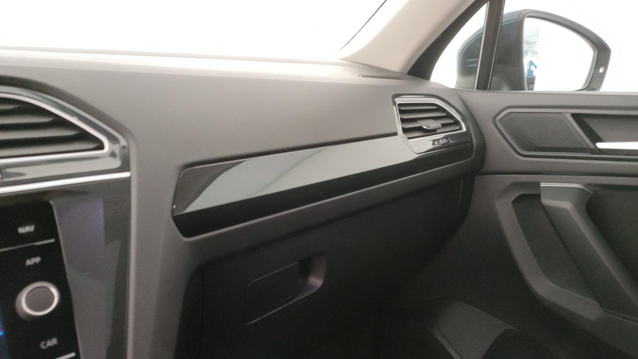 VOLKSWAGEN Tiguan 2.0 tdi Elegance 4motion 150cv dsg