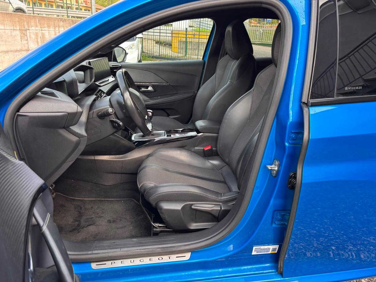 Peugeot 208 BlueHDi 100 Stop&Start 5 porte GT Pack