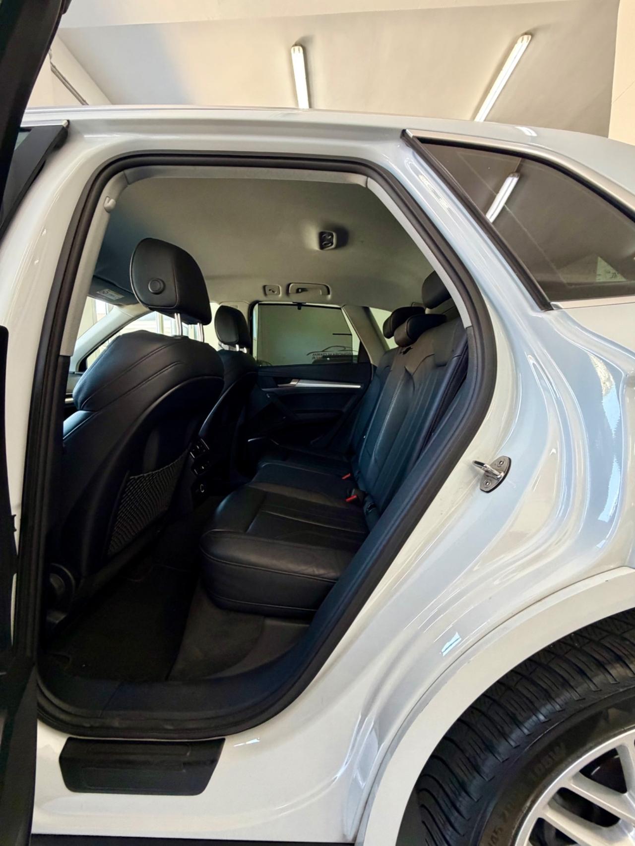 Audi Q5 40 TDI quattro S tronic Sport FINANZIABILE