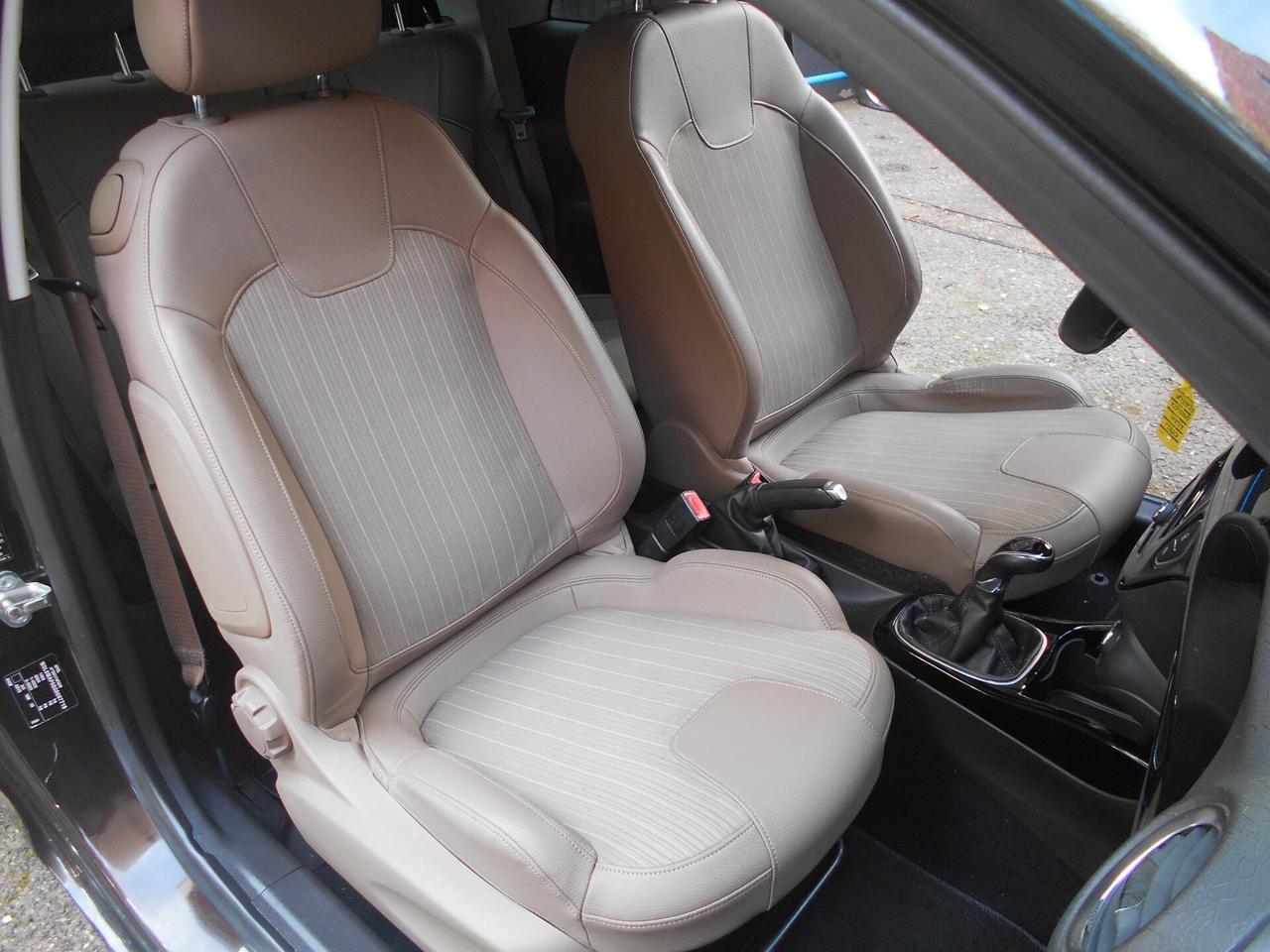 Opel Adam 1.4 87 CV Easytronic Slam