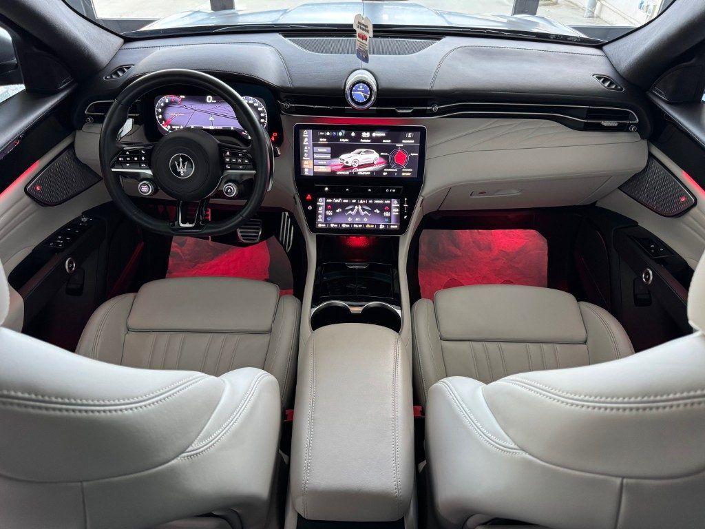 Maserati Grecale MHEV 300 CV GT TETTO 360° 21" FULL OPT