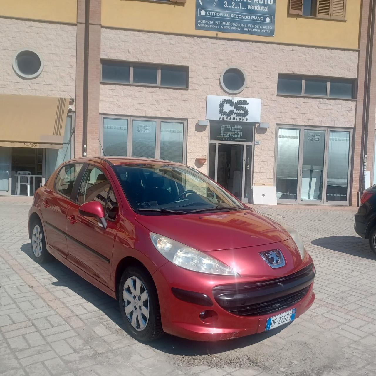 113588KM PEUGETO 207 1.4 HDI NEOPATENTATI