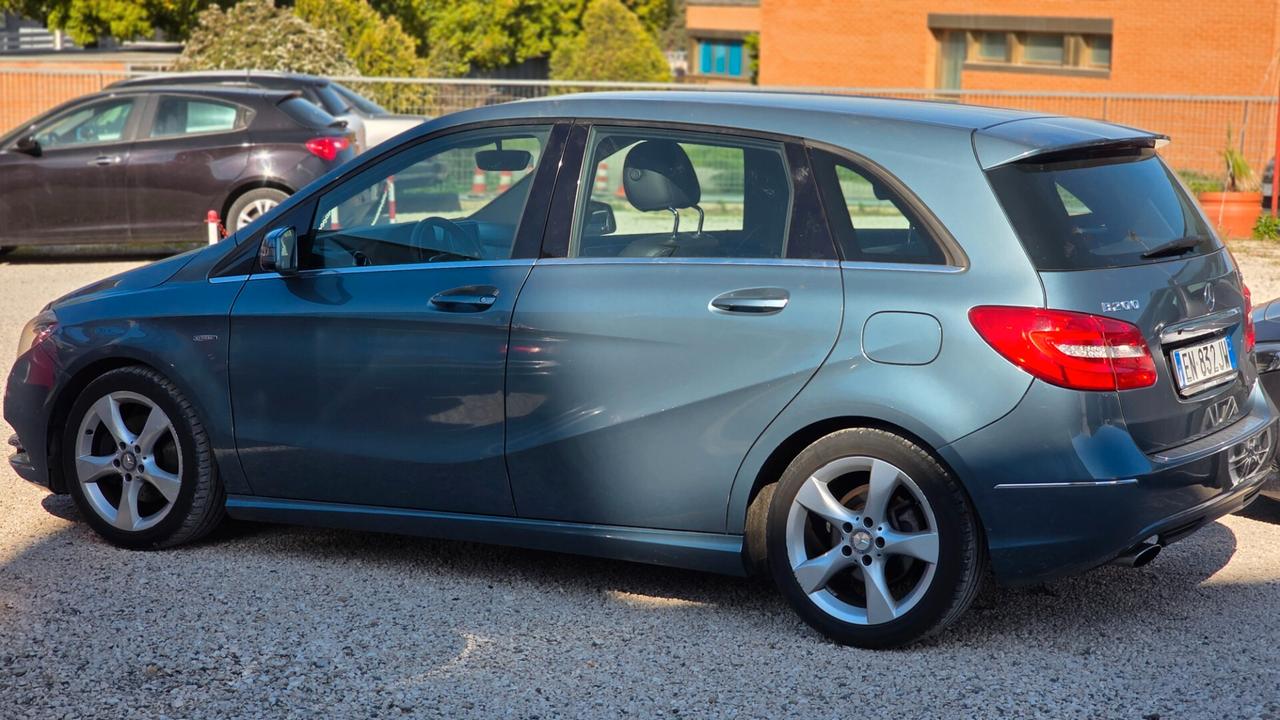 Mercedes-benz B 180 CDI BlueEFFICIENCY Premium