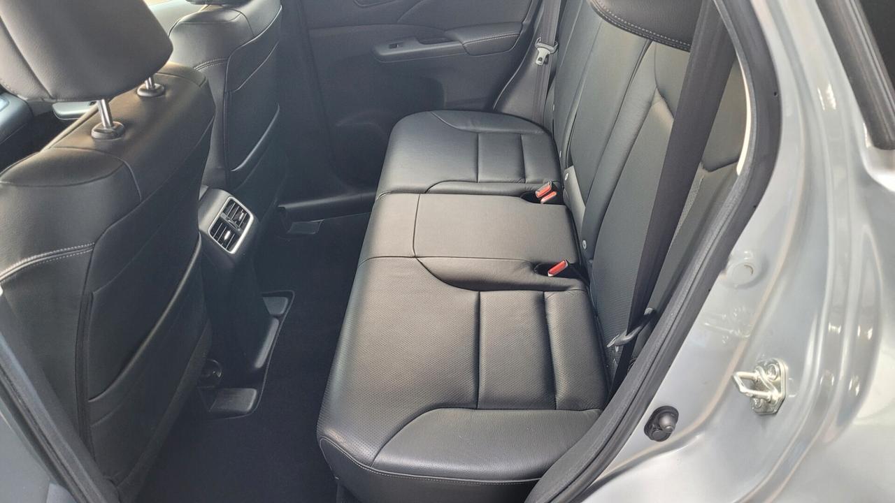Honda CR-V 1.6 i-DTEC Executive Navi .. 4X4 ..
