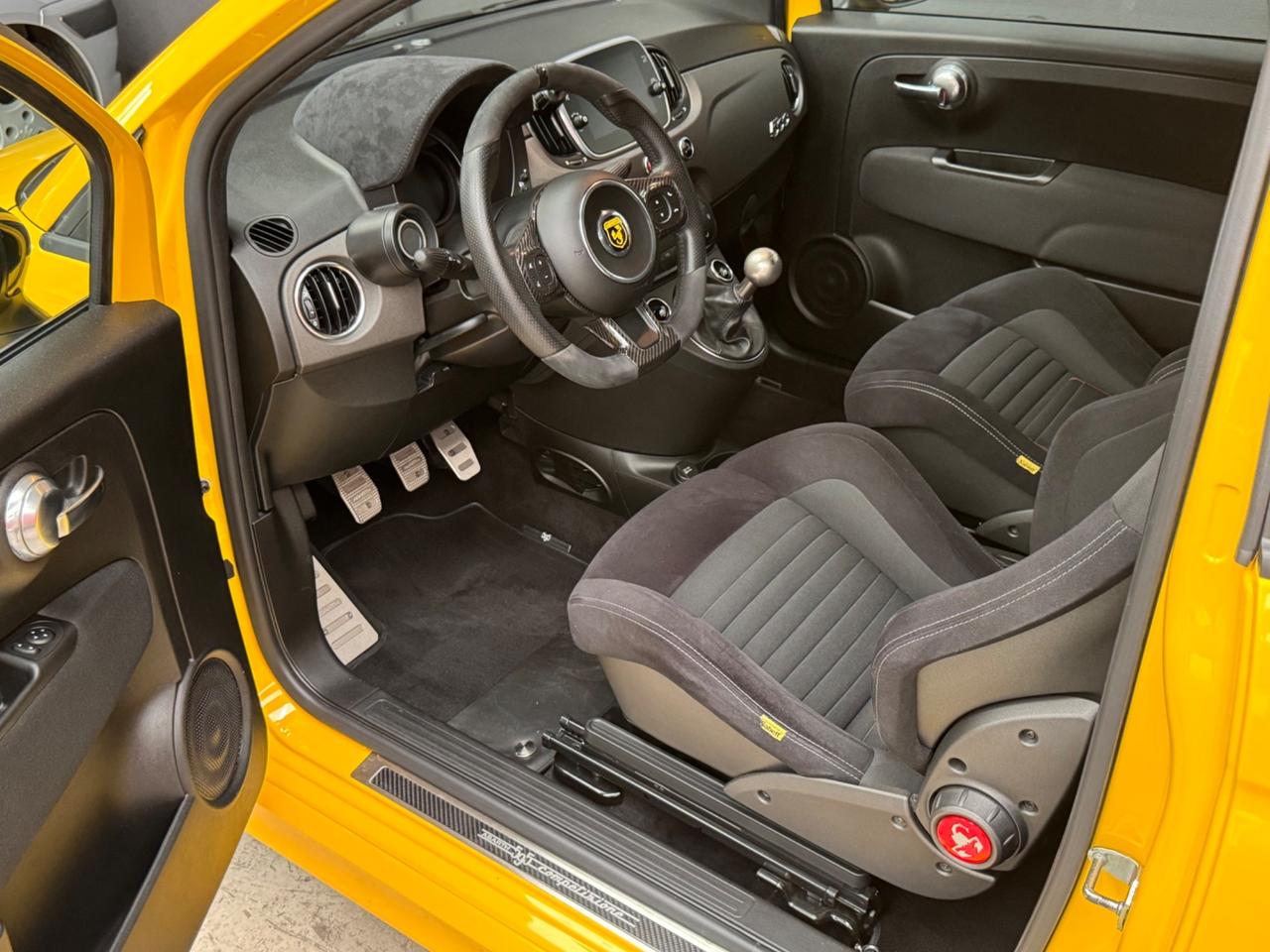 Abarth 595 1.4 Turbo T-Jet 180 CV Competizione