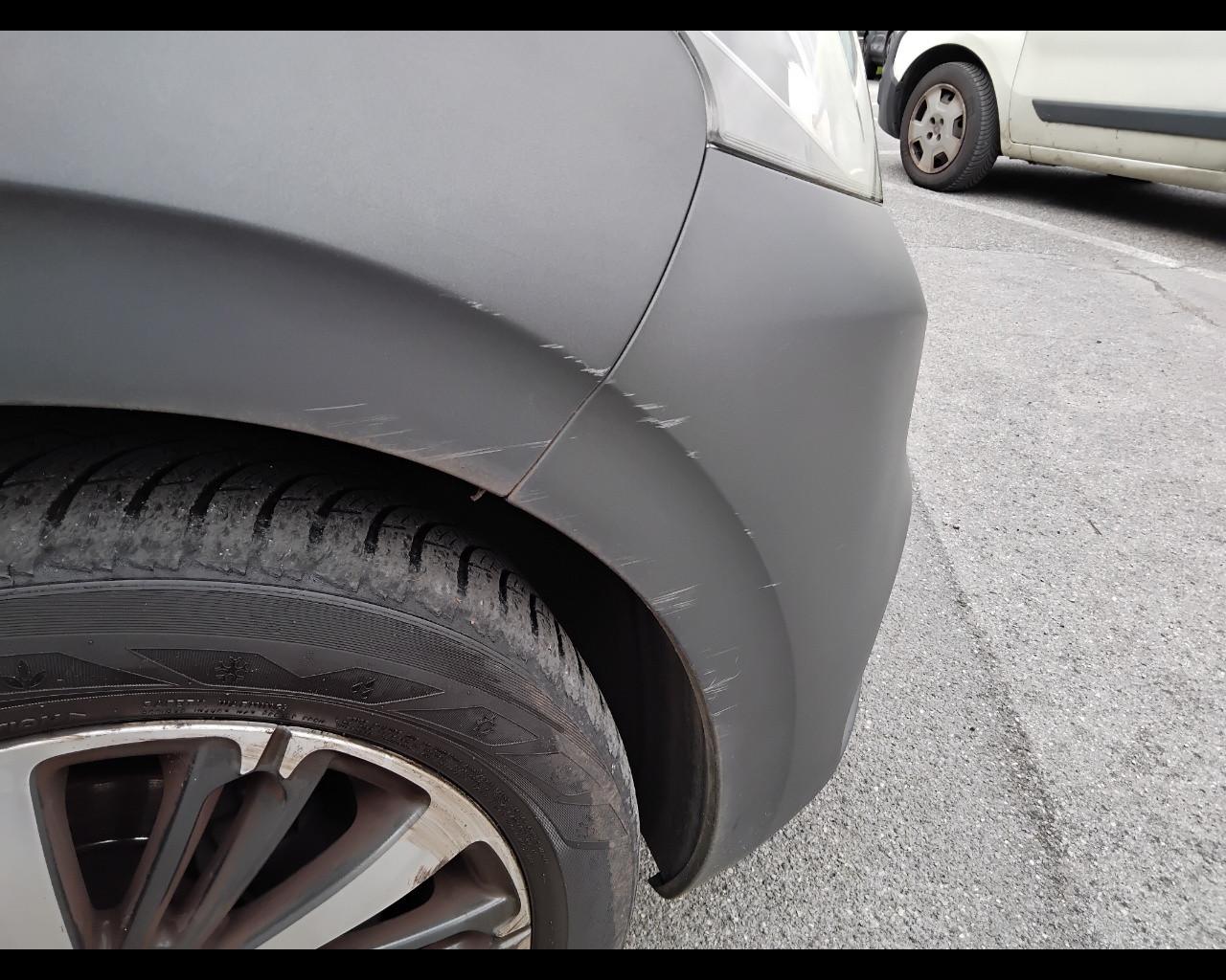 PEUGEOT 208 I 2015 - 208 5p 1.2 puretech Access 82cv