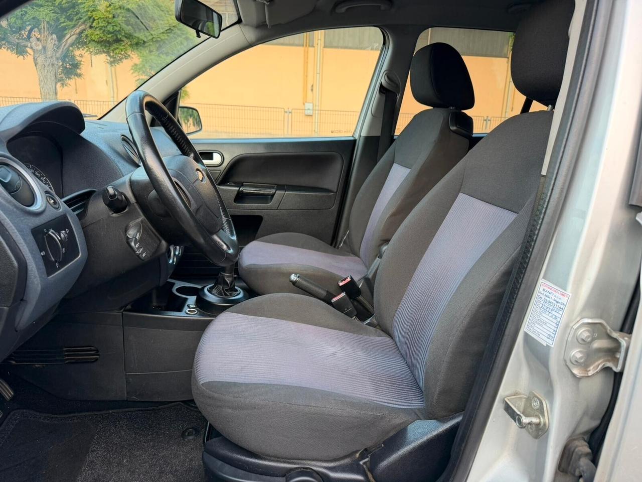 Ford Fusion 1.4 Benzina Cambio Automatico