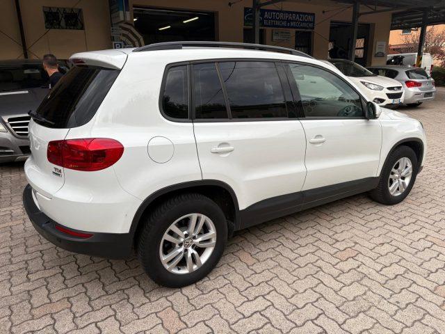 VOLKSWAGEN Tiguan 2.0 TDI 110CV Business Sport & Style OK NEOPATENTA