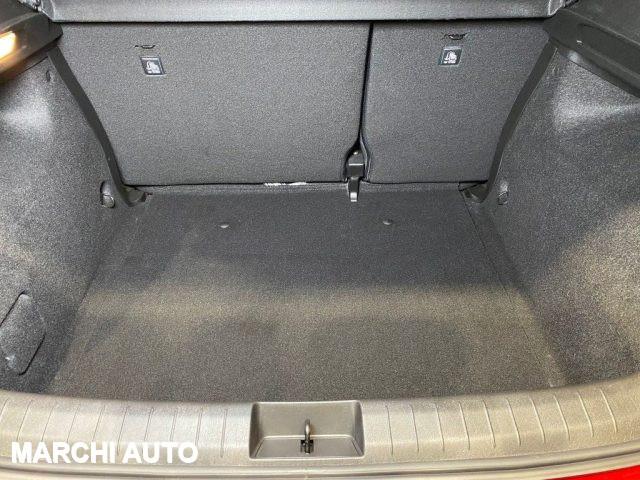 FIAT Tipo 1.5 Hybrid DCT 5 porte Red CROSS