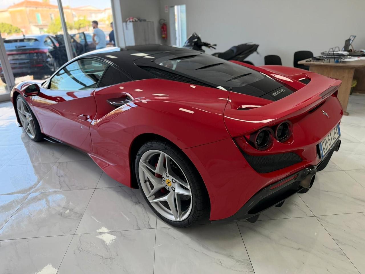 Ferrari F8 F8 Tributo