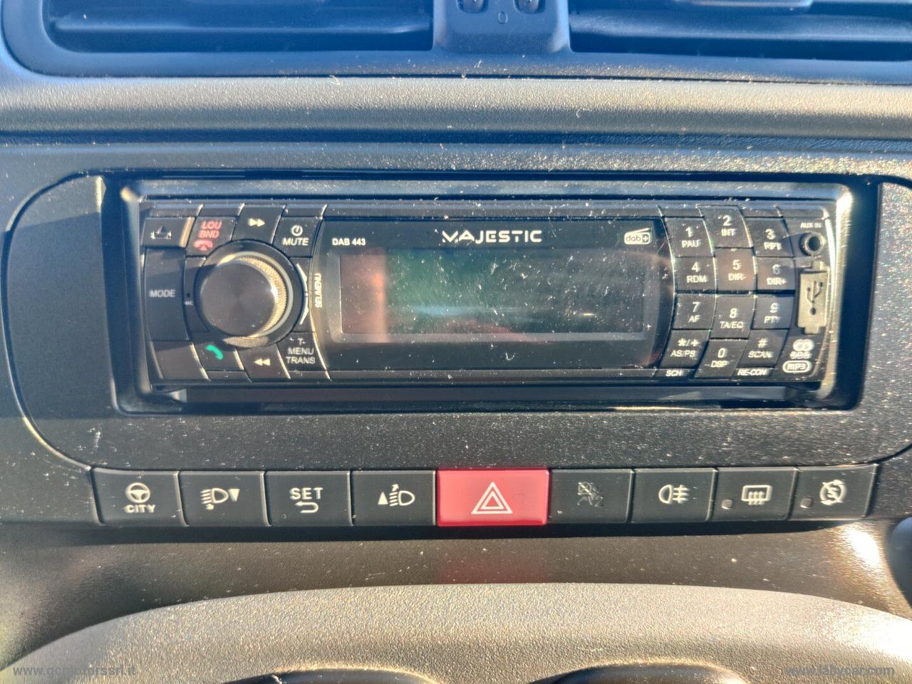 Fiat Panda 1.0 GSE S&S Hybrid Street Van 4 posti