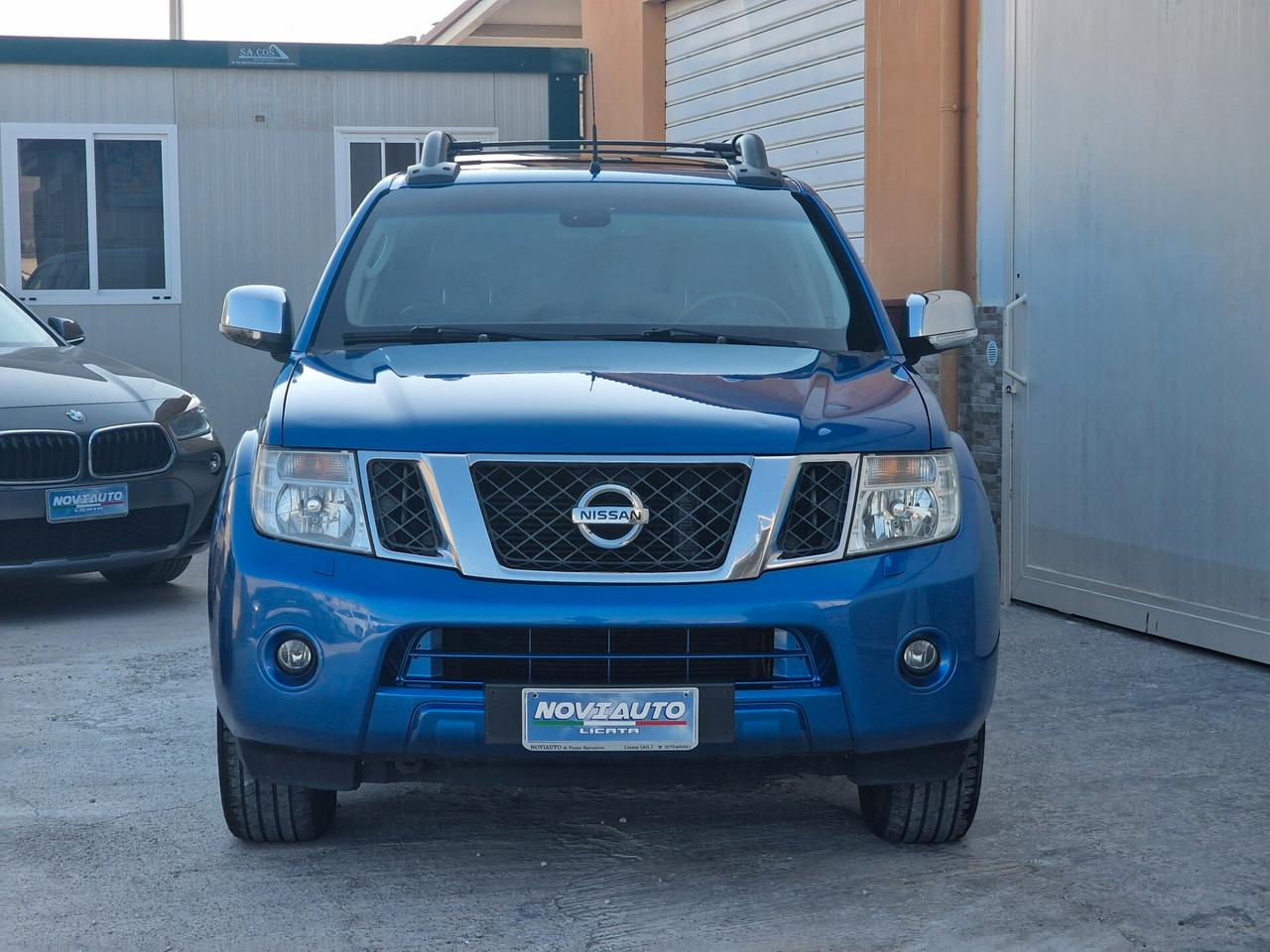 Nissan Navara 2.5 dCi 190CV