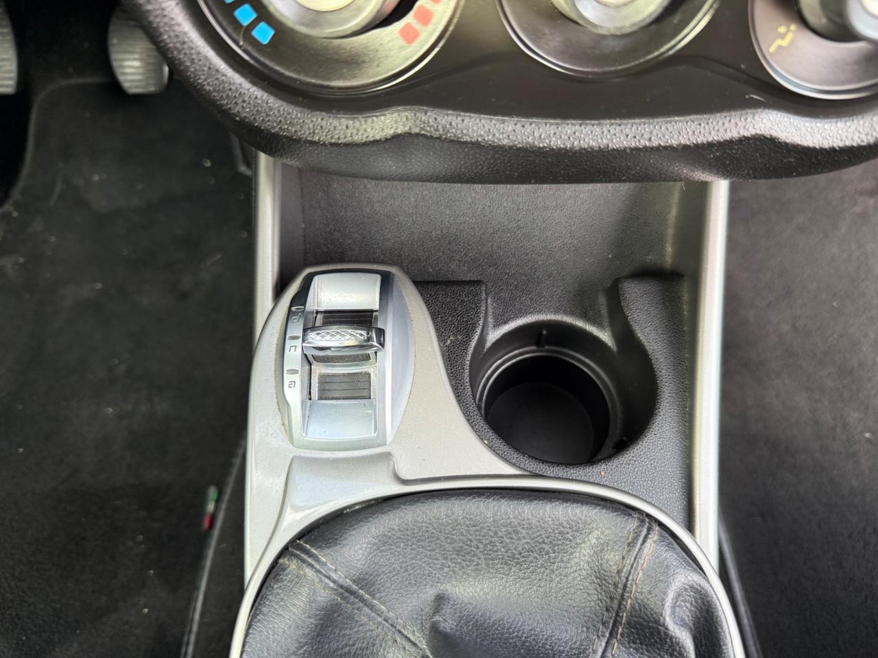 Alfa Romeo MiTo 1.4 Distinctive Sport Pack