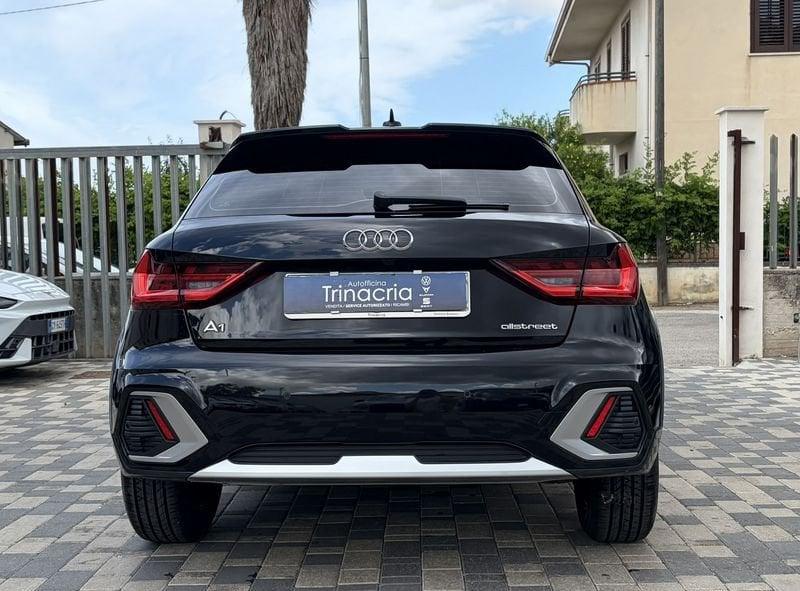 Audi A1 allstreet Admired 1.0 TFSI 110CV S-Tronic 30