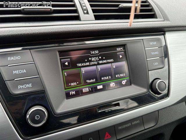 SKODA Fabia Fabia Berlina 1.4 tdi 90cv NEOPATENTATI-FM298ZM