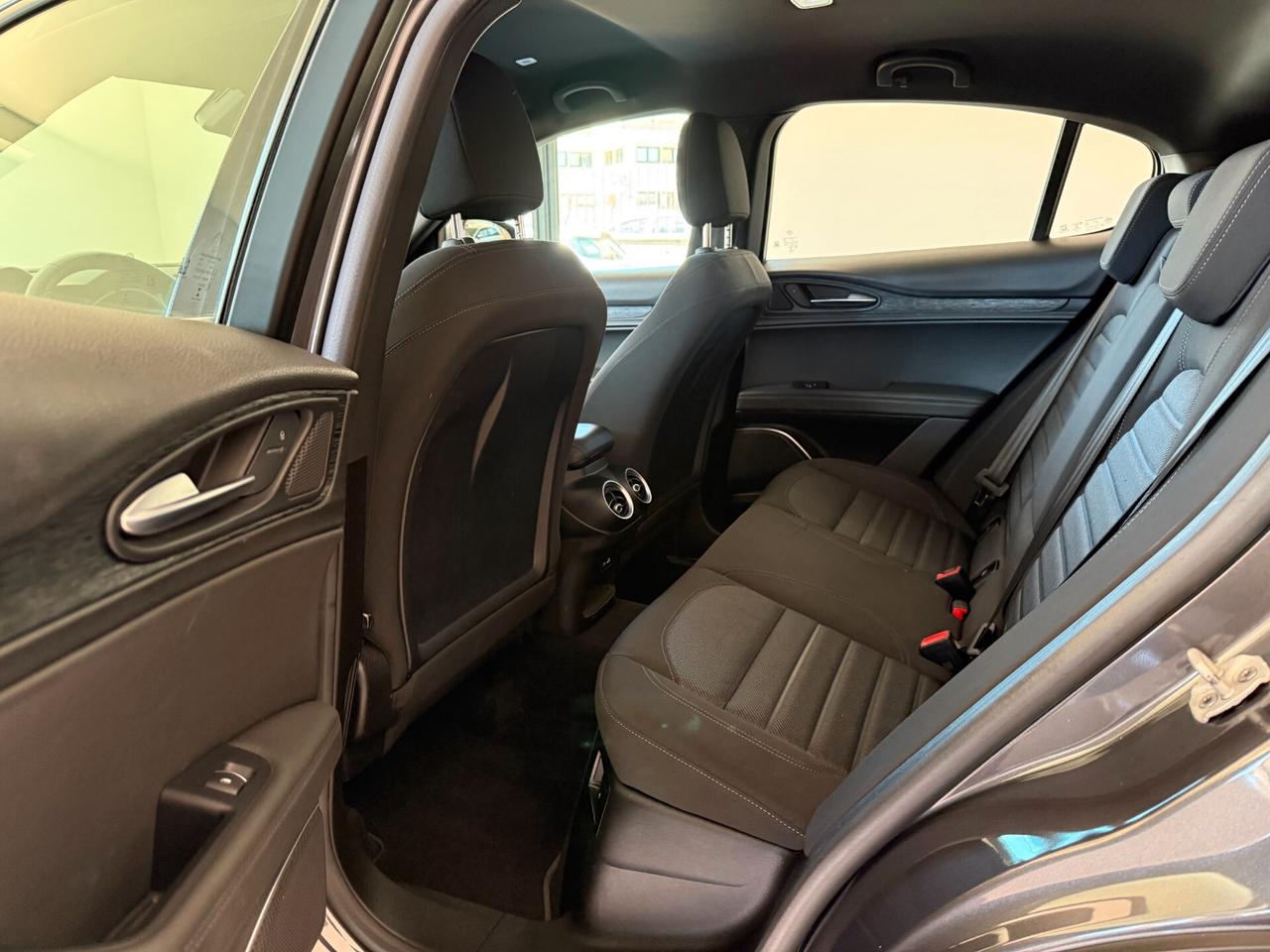 Stelvio 2.2 Turbodiesel 190 CV AT8 Q4 Business