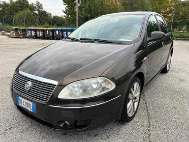 FIAT Croma 1.9 Multijet 16V Emotion