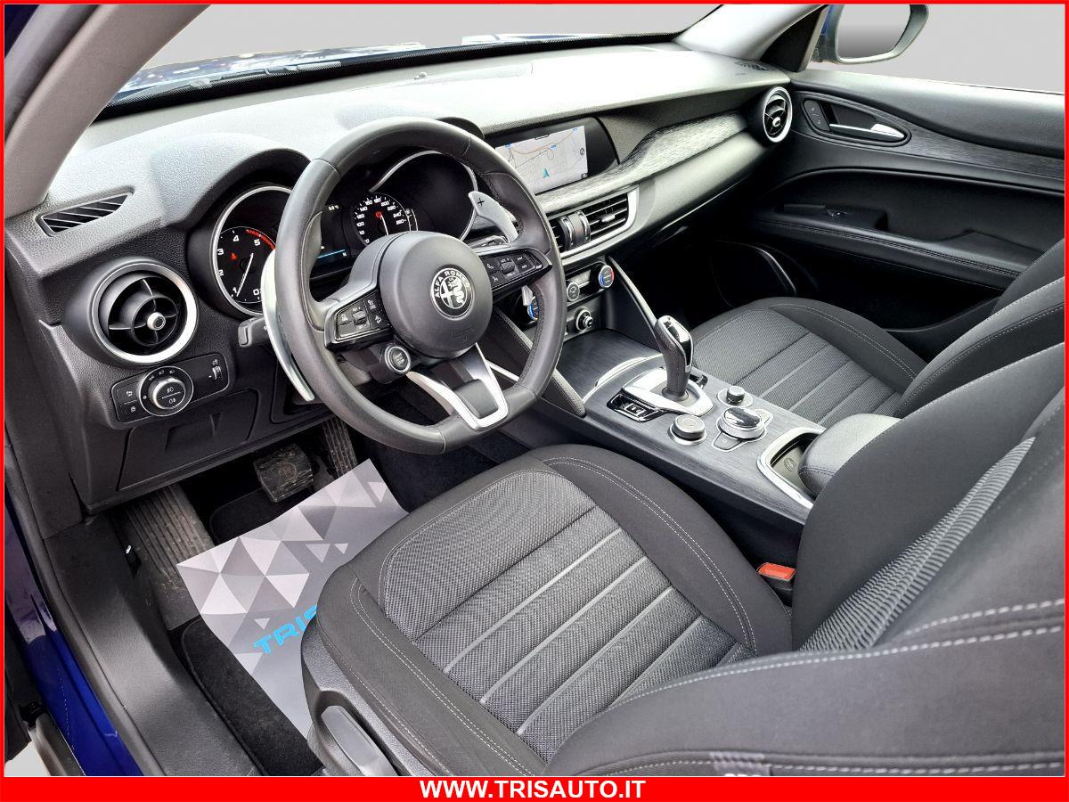 ALFA ROMEO Stelvio 2.2 TD At8 Ti Q4 Business (FARI XENON+NAVI)