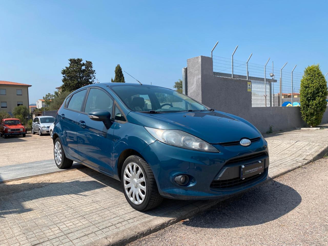 Ford Fiesta 1.4 DIESEL - NEOPATENTATI